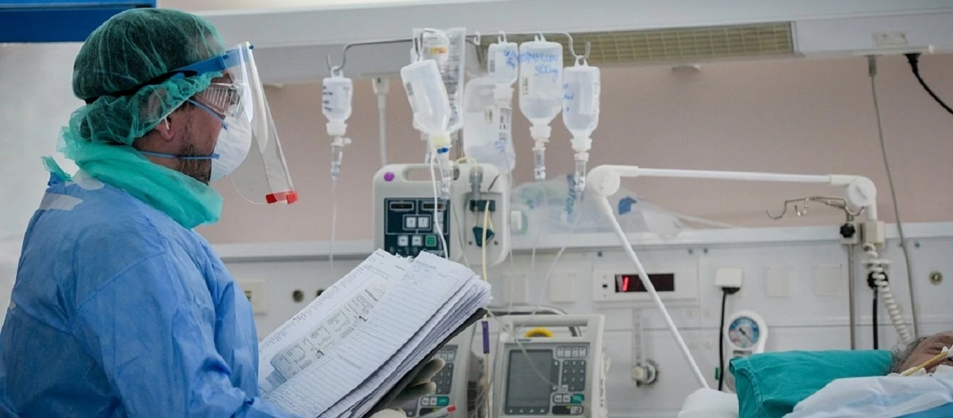 Ο κορωνοϊός στην Ελλάδα: Κατέληξε 89χρονη στο «Σωτηρία»
